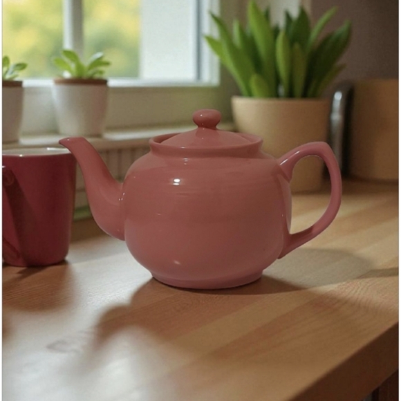Pink Teapot, Vintage Teapot - Picture 3 of 10